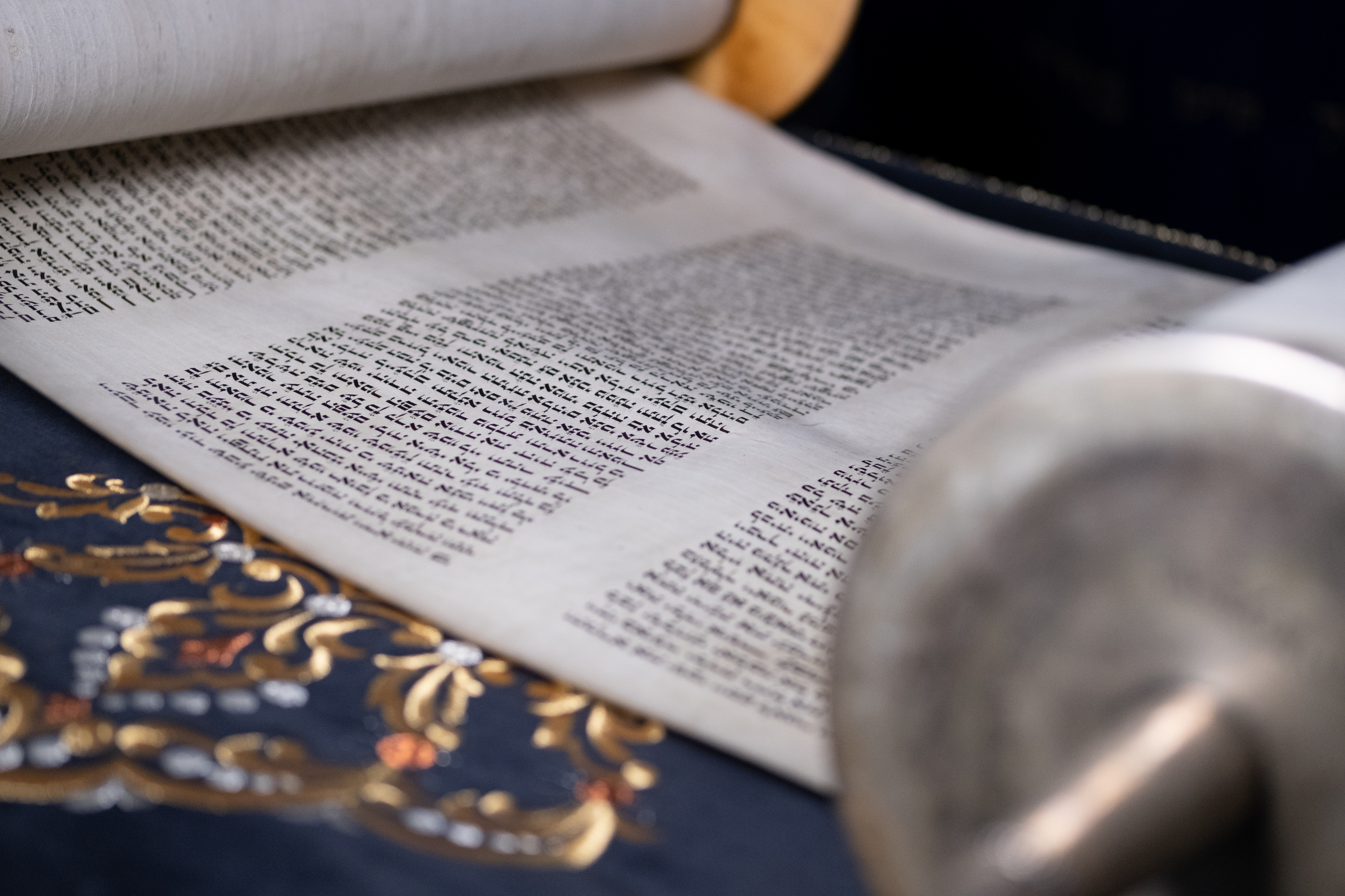 Torah Rolle Geöfnet JKD Foto Rostislav Komitov